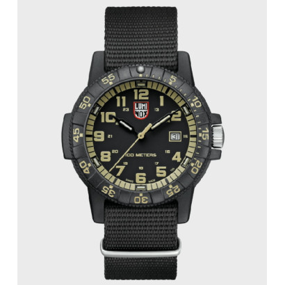 Reloj Luminox Sea Turtle serie 0320 caja carbonox correa nylon 44mm diametro de caja 100m water resistant - XS.0333
